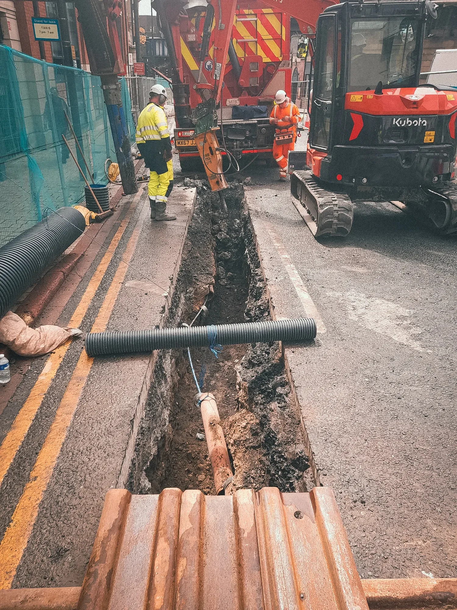 Fixing Drainage on Bishopgate Street in Leeds — site photograph