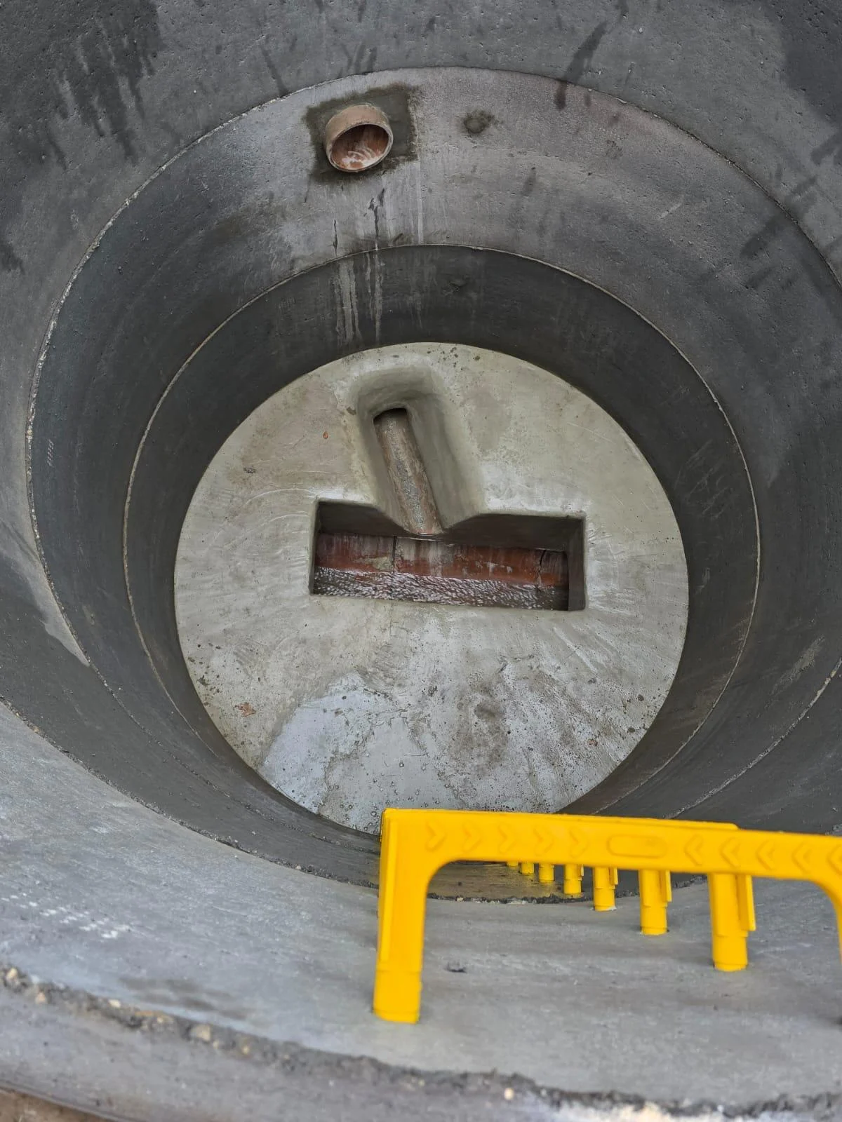 Lawnswood Roundabout — site photograph