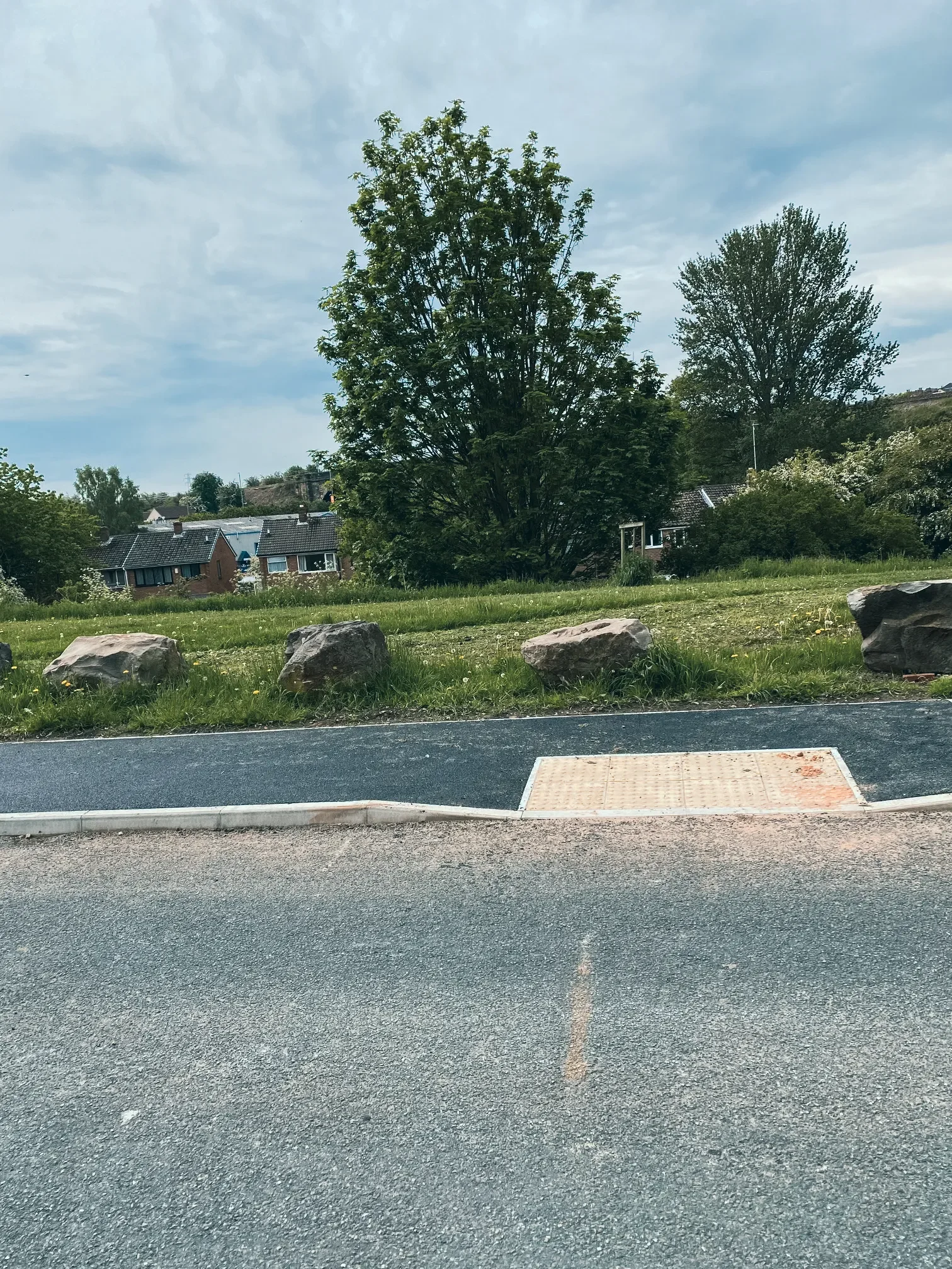 Cottingley Bus Layby Scheme — site photograph
