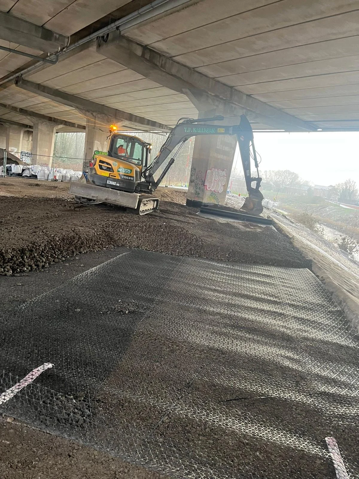 Palatine Bridge Erosion Protection — site photograph